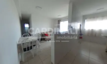 Apartamento mobiliado em ótimo condomínio com boa localização