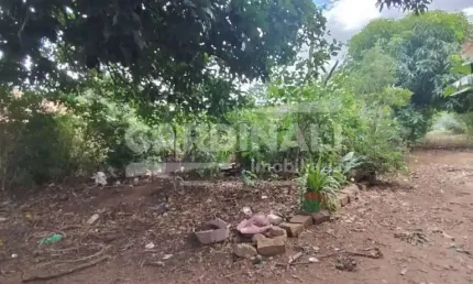 Terreno à venda na Rua Eugênio Franco de Camargo, 1610, Vila Santo Antônio, São Carlos