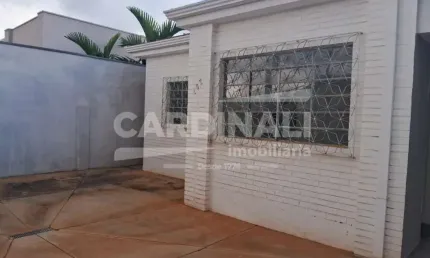 Casa com 3 quartos para alugar na Avenida Bandeirantes, Casa, 167, Centro, Araraquara