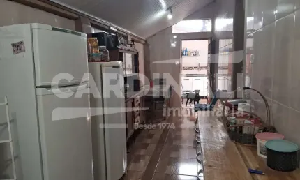 Casa com 3 quartos à venda na Avenida Djalma Dutra, Fundos, 370, Centro, Araraquara