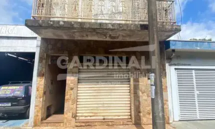 Imovel no Santa Felicia, sobredo com edicula no fundo contendo 2 dormitórios, cozinha e banheiro