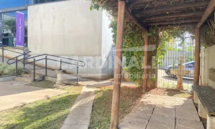 Casa à venda na Rua Flauzino Marques, 35, Jardim Alvorada, São Carlos