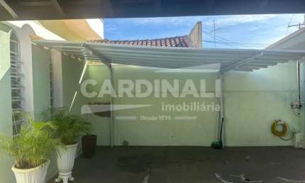 Casa com 3 quartos à venda na Rua Miguel Giometti, 283, Vila Nery, São Carlos