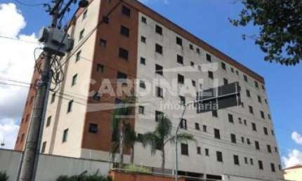 Apartamento com ótima localização, próximo faculdade e supermercados.