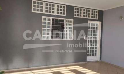 Casa com 3 quartos à venda na Rua Douvidor Cunha, 05, Jardim Cardinalli, São Carlos