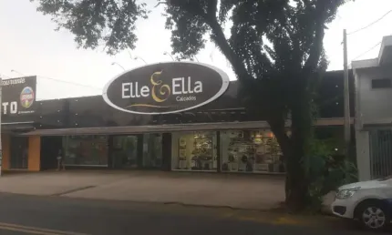 Casa comercial à venda na Avenida Sallum, 714, Vila Prado, São Carlos