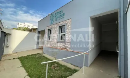 Casa comercial para alugar na Rua Padre Teixeira, 1255, Centro, São Carlos