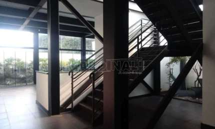 Prédio comercial no Centro em frente ao Parque Infantil em Araraquara
