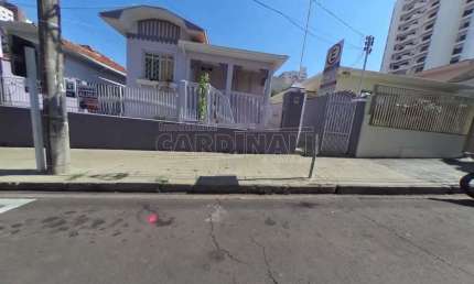 Casa com 3 quartos para alugar na Rua São Sebastião, Em Frente Ao Colégio São Carlos, 1883, Centro, São Carlos