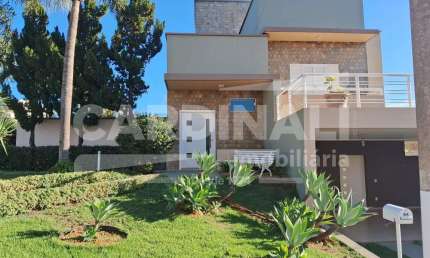 Casa em condomínio fechado com 3 quartos para alugar na Av Itapira, Quadra 04 Lote 64, 120, Altos do Jaraguá, Araraquara