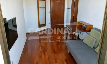 Portaria 24 horas 2 sacadas  2 elevadores  móveis planejados os 2 banheiros com box blindex e chuveiro