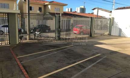 Apartamento com 1 dormitório no Jardim Lutfalla próximo ao Terminal Rodoviário em São Carlos