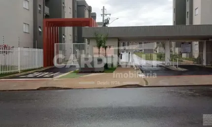 Apartamento com ótima localização, com área de lazer completo.