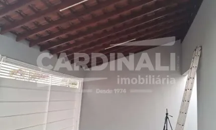 Casa nova, com lindo acabamento, ótima localização.