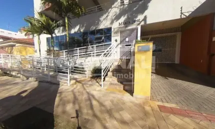 Apartamento de um dormitório ao lado da usp com uma vaga de garagem.