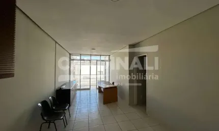 Apartamento com 3 quartos para alugar na Rua General Osório, Apto. 3, 1075, Jardim São Carlos, São Carlos