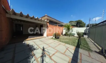 Casa com ótima localização, próximo ao balão da antiga cta.