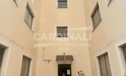 Apartamento com ótima localização, próximo escolas e supermercados.