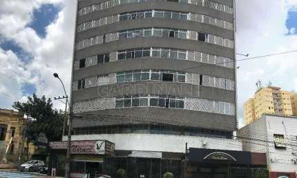 Apartamento com 3 dormitórios no Centro próximo a Escola Álvaro Guião em São Carlos