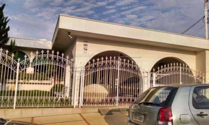 Casa comercial ou residencial na Vila Monteiro próxima ao Terminal Rodoviário em São Carlos