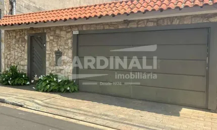 Casa com 4 quartos para alugar na Rua Itália, 550, Vila Prado, São Carlos