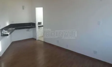 Sala Comercial no Núcleo Residencial Silvio Vilari próxima a Peixaria Central em São Carlos