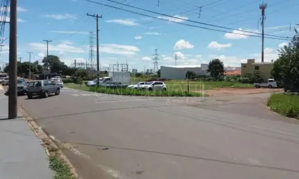 Sala Comercial na Vila Marcelino próxima ao Ginásio Milton Olaio Filho em São Carlos