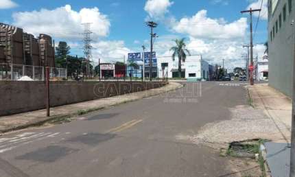Sala Comercial na Vila Marcelino próxima ao Ginásio Milton Olaio Filho em São Carlos