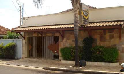 Casa com 4 quartos à venda na Rua José Bonifácio, 570, Núcleo Residencial Silvio Vilari, São Carlos