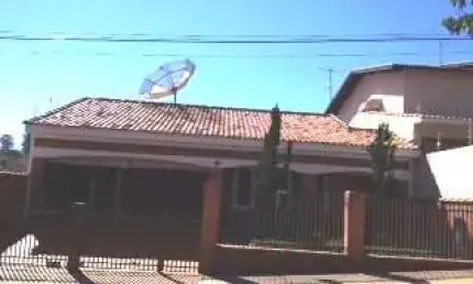 Casa com 3 quartos à venda na Rua Das Flores, 94, Jardim das Flores, Dourado