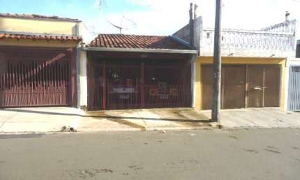 Casa com 1 quarto à venda na Rua José Favoretto, 224, Jardim Hikare, São Carlos