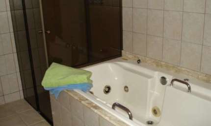 Casa em condomínio fechado com 3 quartos à venda na Rua Reno Piovesan, 259, Parque Fehr, São Carlos