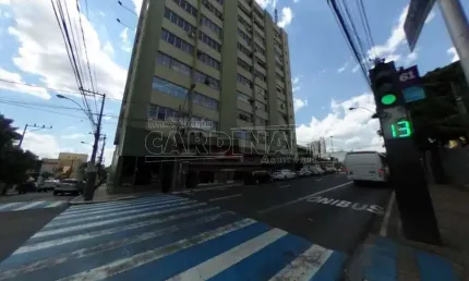 Sala Comercial no Centro próxima a Escola Álvaro Guião em São Carlos