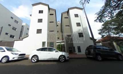 Apartamento com 1 dormitório e 1 suíte no Centro próximo a Escola Prof. Sebastião de Oliveira Rocha em São Carlos