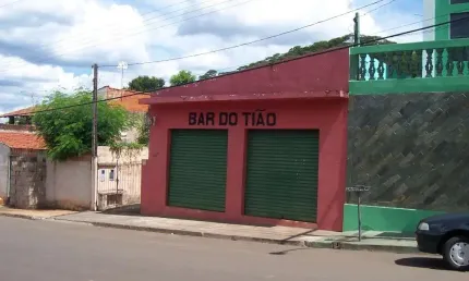 Casa com 2 quartos à venda na Rua Afonso Celestino, 619, Centro, Ribeirão Bonito