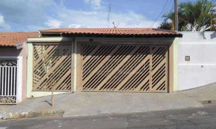 Casa com 2 quartos à venda na Rua Fioravante Delicato, 234, Residencial Astolpho Luiz do Prado, São Carlos