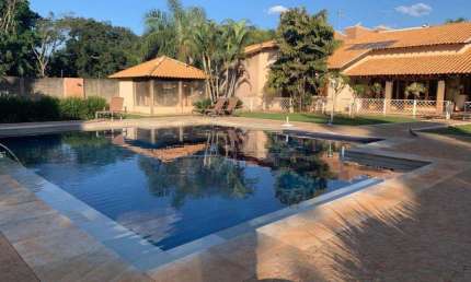 Casa com 4 quartos à venda na Avenida Professora Altamira Amorim Mantese, Chacara Parque Planalto, 386, Parque Planalto, Araraquara