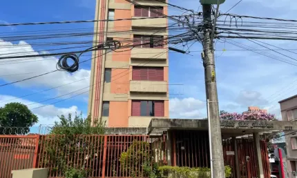 Apartamento no centro da cidade em condomínio excelente