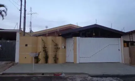 Casa com 3 quartos à venda na Rua Batista Laura Ricetti, 879, Jardim Beatriz, São Carlos