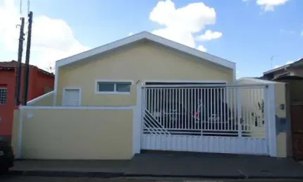 Casa com 3 quartos à venda na Rua Raimundo Correa, 177, Centro, São Carlos