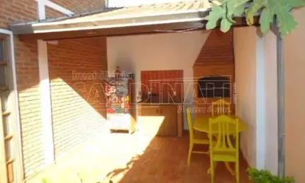 Casa com 2 quartos à venda na Rua José Duarte de Souza, 116, Jardim Santa Paula, São Carlos