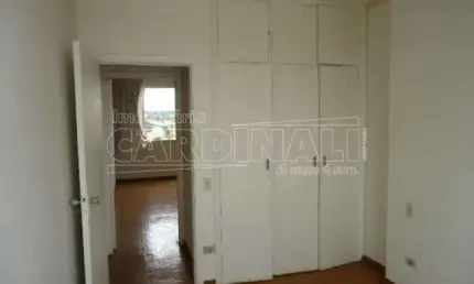 apartamento de 3 dormitórios no centro de São Carlos.