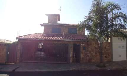 Casa com 3 quartos à venda na Rua João Muniz, 688, Residencial Itamarati, São Carlos