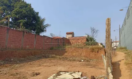 Terreno à venda na Rua Belina Bizarro Wanderley, ÁRea A-2, 65, Residencial Américo Alves Margarido, São Carlos