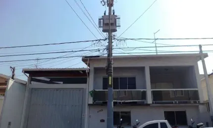 Casa com 3 quartos à venda na Rua Conde do Pinhal, 2765, Jardim São Carlos, São Carlos