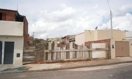 Terreno à venda na Rua João Prigensi, , Lote 4663, Quadra 129 Antiga Rua 126 Lote 4663 Quadra 129, 0000, Cidade Aracy, São Carlos