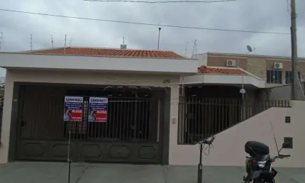 Casa com 2 dormitórios e 1 suíte no Jardim Embaré próxima a Unicep em São Carlos