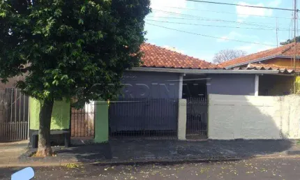 Casa com 3 quartos à venda na Rua Pastor João Rodrigues Rodrigues, 76, Jardim Viaduto (Vila Xavier), Araraquara