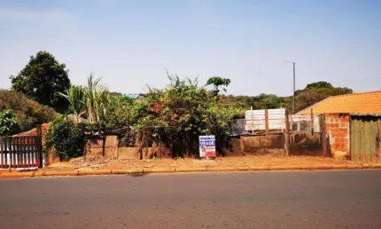 Terreno à venda na Avenida Coronel José Xavier De Mendonça, Terreno, Jardim do Carmo, Araraquara