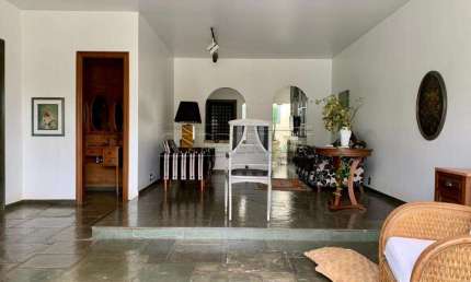 Casa com 3 quartos à venda na Avenida Prudente de Morais, 1175, Centro, Araraquara